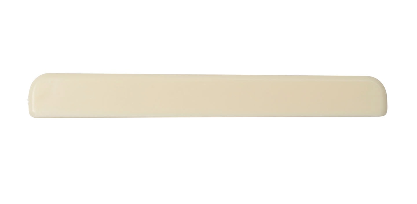 trophy-plastic-saddle-stegeinlage-kunststoff-flach-82mm image 1