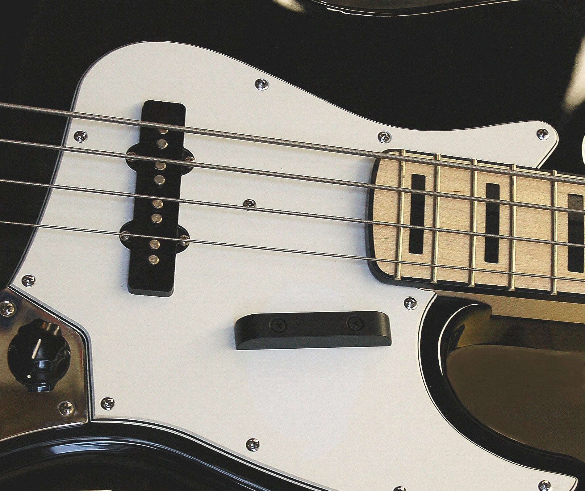 hipshot-thumb-rest-daumenst-tze-bass-messing-chrom image 2